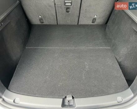 Белый Тесла Model Y, объемом двигателя 0 л и пробегом 2 тыс. км за 34500 $, фото 44 на Automoto.ua