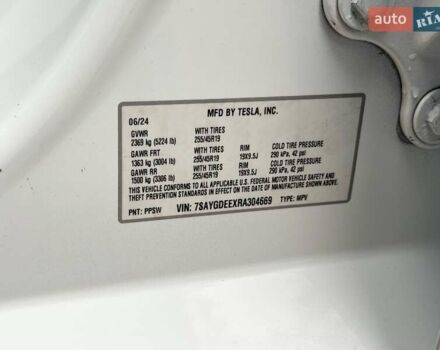 Белый Тесла Model Y, объемом двигателя 0 л и пробегом 6 тыс. км за 36500 $, фото 25 на Automoto.ua