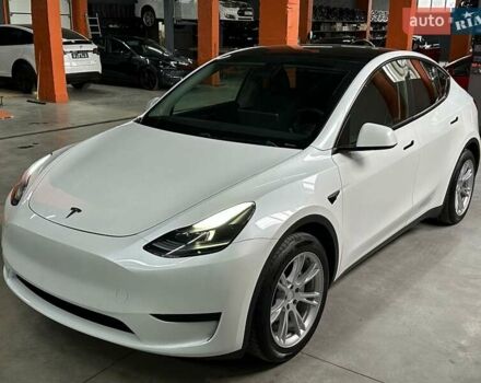 Белый Тесла Model Y, объемом двигателя 0 л и пробегом 25 тыс. км за 31500 $, фото 17 на Automoto.ua