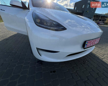 Тесла Model Y 2024 у Жовкві на Automoto.ua Білий Тесла Model Y, об'ємом двигуна 0 л та пробігом 30 тис. км за 33000 $, фото 35 на Automoto.ua