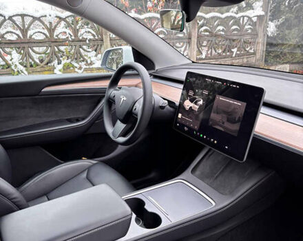 Белый Тесла Model Y, объемом двигателя 0 л и пробегом 16 тыс. км за 30999 $, фото 66 на Automoto.ua