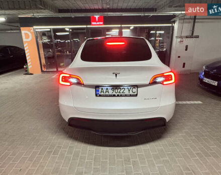 Белый Тесла Model Y, объемом двигателя 0 л и пробегом 32 тыс. км за 29500 $, фото 3 на Automoto.ua