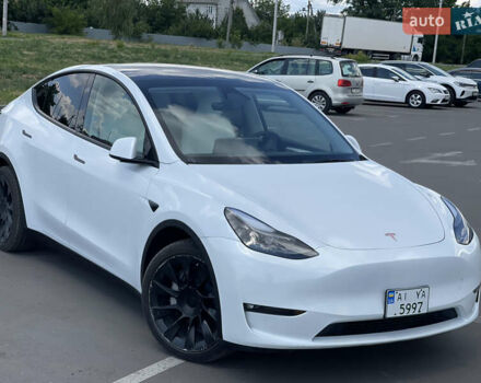 Белый Тесла Model Y, объемом двигателя 0 л и пробегом 9 тыс. км за 29800 $, фото 7 на Automoto.ua