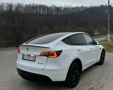 Белый Тесла Model Y, объемом двигателя 0 л и пробегом 23 тыс. км за 34000 $, фото 4 на Automoto.ua