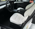Белый Тесла Model Y, объемом двигателя 0 л и пробегом 15 тыс. км за 29900 $, фото 16 на Automoto.ua