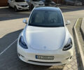 Белый Тесла Model Y, объемом двигателя 0 л и пробегом 5 тыс. км за 30100 $, фото 3 на Automoto.ua