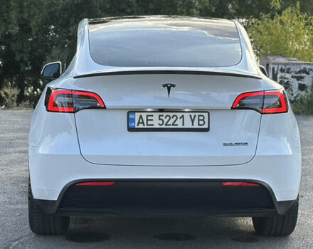 Белый Тесла Model Y, объемом двигателя 0 л и пробегом 24 тыс. км за 27800 $, фото 15 на Automoto.ua