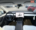 Белый Тесла Model Y, объемом двигателя 0 л и пробегом 1 тыс. км за 42500 $, фото 31 на Automoto.ua