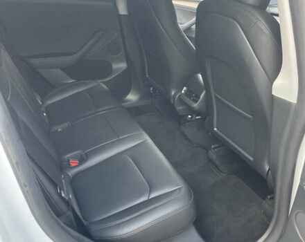 Белый Тесла Model Y, объемом двигателя 0 л и пробегом 35 тыс. км за 29000 $, фото 12 на Automoto.ua