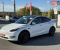 Белый Тесла Model Y, объемом двигателя 0 л и пробегом 26 тыс. км за 29900 $, фото 3 на Automoto.ua