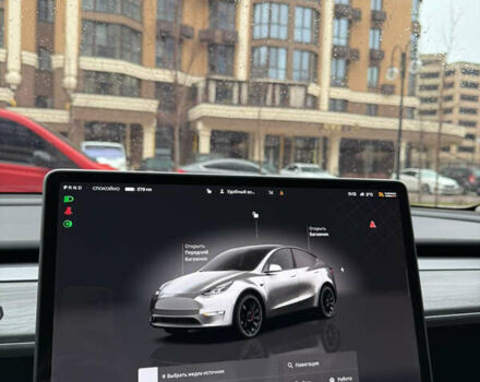 Белый Тесла Model Y, объемом двигателя 0 л и пробегом 17 тыс. км за 31300 $, фото 19 на Automoto.ua