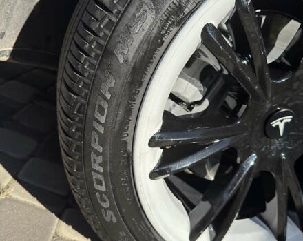 Белый Тесла Model Y, объемом двигателя 0 л и пробегом 8 тыс. км за 35000 $, фото 11 на Automoto.ua