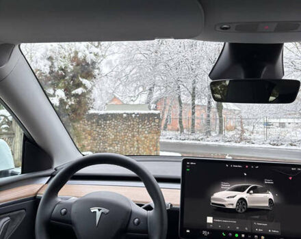 Белый Тесла Model Y, объемом двигателя 0 л и пробегом 16 тыс. км за 30999 $, фото 75 на Automoto.ua
