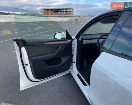 Білий Тесла Model Y, об'ємом двигуна 0 л та пробігом 14 тис. км за 37500 $, фото 13 на Automoto.ua