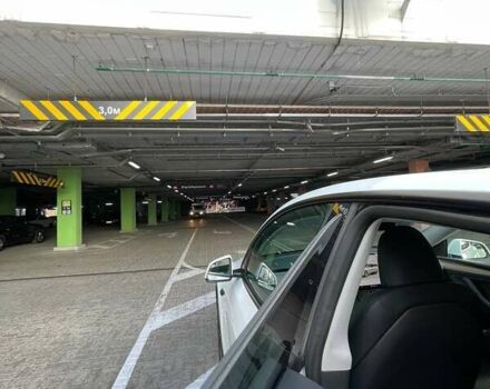 Белый Тесла Model Y, объемом двигателя 0 л и пробегом 18 тыс. км за 38900 $, фото 16 на Automoto.ua