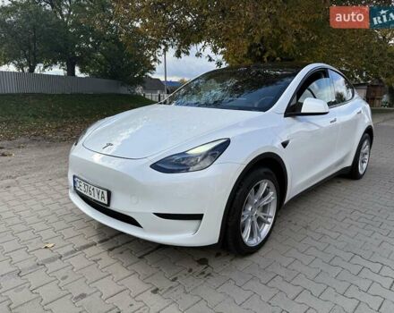 Белый Тесла Model Y, объемом двигателя 0 л и пробегом 25 тыс. км за 31500 $, фото 11 на Automoto.ua