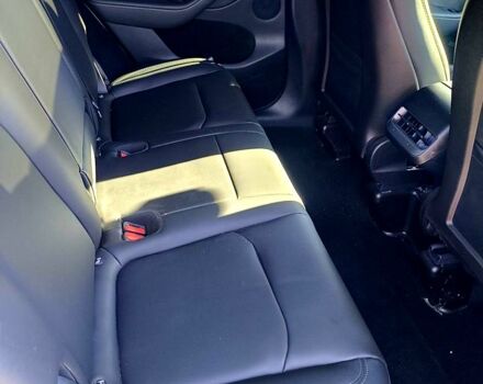 Белый Тесла Model Y, объемом двигателя 0 л и пробегом 19 тыс. км за 24000 $, фото 11 на Automoto.ua