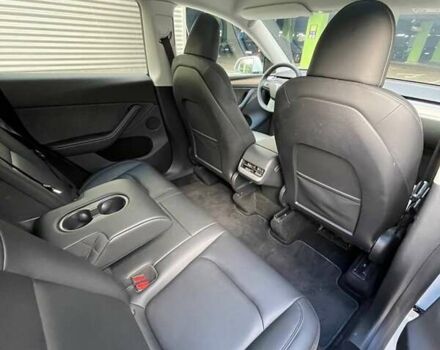 Белый Тесла Model Y, объемом двигателя 0 л и пробегом 18 тыс. км за 38900 $, фото 12 на Automoto.ua