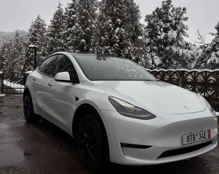 Белый Тесла Model Y, объемом двигателя 0 л и пробегом 16 тыс. км за 30999 $, фото 35 на Automoto.ua