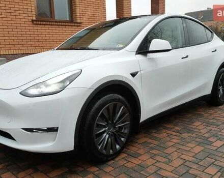 Белый Тесла Model Y, объемом двигателя 0 л и пробегом 8 тыс. км за 27300 $, фото 13 на Automoto.ua