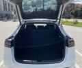 Белый Тесла Model Y, объемом двигателя 0 л и пробегом 11 тыс. км за 34800 $, фото 19 на Automoto.ua