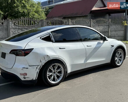Белый Тесла Model Y, объемом двигателя 0 л и пробегом 18 тыс. км за 20800 $, фото 10 на Automoto.ua