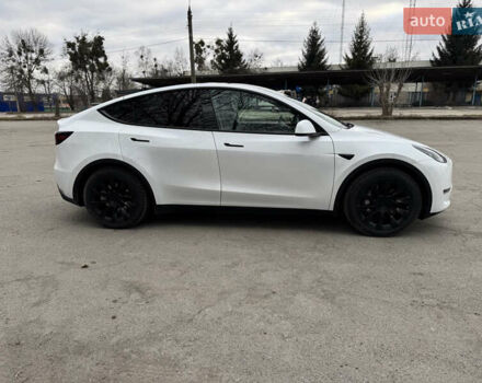 Белый Тесла Model Y, объемом двигателя 0 л и пробегом 10 тыс. км за 32000 $, фото 10 на Automoto.ua