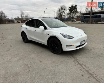 Белый Тесла Model Y, объемом двигателя 0 л и пробегом 10 тыс. км за 33500 $, фото 6 на Automoto.ua