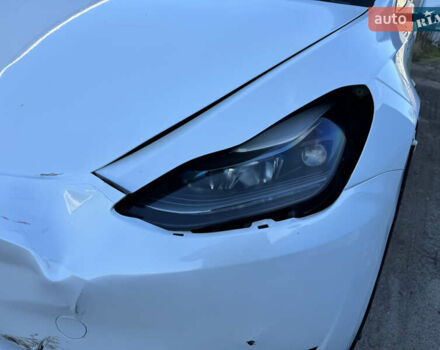 Білий Тесла Model Y, об'ємом двигуна 0 л та пробігом 47 тис. км за 23700 $, фото 6 на Automoto.ua