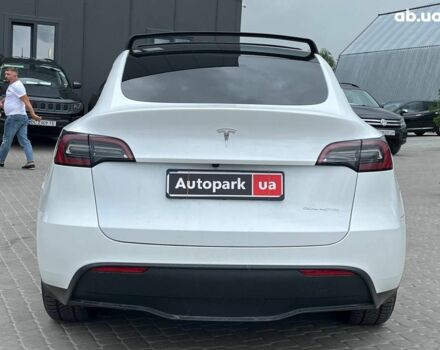 Белый Тесла Model Y, объемом двигателя 0 л и пробегом 33 тыс. км за 34890 $, фото 8 на Automoto.ua