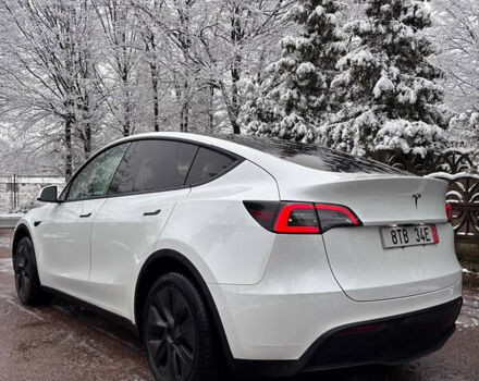 Белый Тесла Model Y, объемом двигателя 0 л и пробегом 16 тыс. км за 30999 $, фото 37 на Automoto.ua
