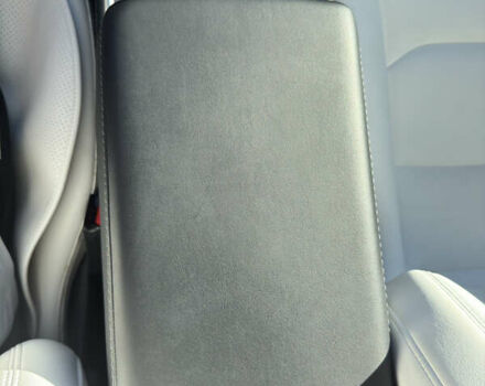 Белый Тесла Model Y, объемом двигателя 0 л и пробегом 8 тыс. км за 35000 $, фото 19 на Automoto.ua