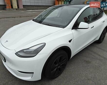 Белый Тесла Model Y, объемом двигателя 0 л и пробегом 18 тыс. км за 29000 $, фото 14 на Automoto.ua