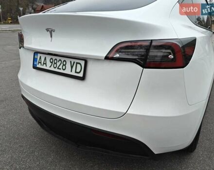 Белый Тесла Model Y, объемом двигателя 0 л и пробегом 18 тыс. км за 29000 $, фото 24 на Automoto.ua