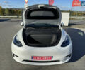 Белый Тесла Model Y, объемом двигателя 0 л и пробегом 26 тыс. км за 29900 $, фото 81 на Automoto.ua