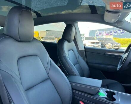 Белый Тесла Model Y, объемом двигателя 0 л и пробегом 34 тыс. км за 30890 $, фото 21 на Automoto.ua