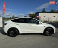 Белый Тесла Model Y, объемом двигателя 0 л и пробегом 26 тыс. км за 29900 $, фото 71 на Automoto.ua