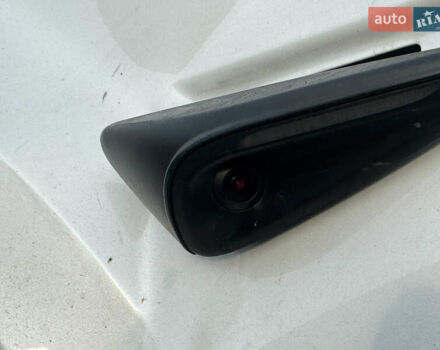 Белый Тесла Model Y, объемом двигателя 0 л и пробегом 5 тыс. км за 17800 $, фото 9 на Automoto.ua