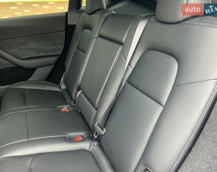 Белый Тесла Model Y, объемом двигателя 0 л и пробегом 2 тыс. км за 34500 $, фото 28 на Automoto.ua