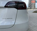 Белый Тесла Model Y, объемом двигателя 0 л и пробегом 8 тыс. км за 28999 $, фото 11 на Automoto.ua