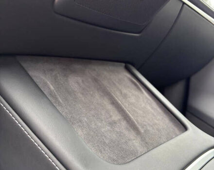 Белый Тесла Model Y, объемом двигателя 0 л и пробегом 16 тыс. км за 30999 $, фото 60 на Automoto.ua