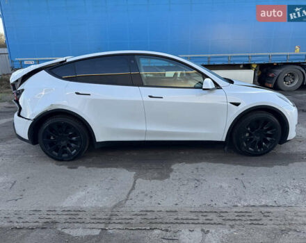 Білий Тесла Model Y, об'ємом двигуна 0 л та пробігом 47 тис. км за 23700 $, фото 2 на Automoto.ua