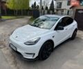Белый Тесла Model Y, объемом двигателя 0 л и пробегом 17 тыс. км за 32000 $, фото 1 на Automoto.ua