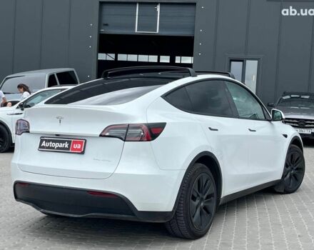 Белый Тесла Model Y, объемом двигателя 0 л и пробегом 33 тыс. км за 34890 $, фото 9 на Automoto.ua