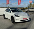 Белый Тесла Model Y, объемом двигателя 0 л и пробегом 26 тыс. км за 29900 $, фото 68 на Automoto.ua