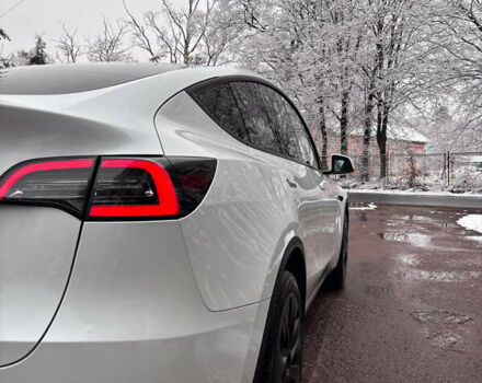 Белый Тесла Model Y, объемом двигателя 0 л и пробегом 16 тыс. км за 30999 $, фото 13 на Automoto.ua