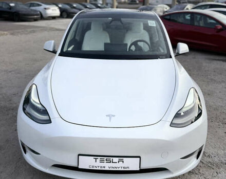 Белый Тесла Model Y, объемом двигателя 0 л и пробегом 1 тыс. км за 42500 $, фото 4 на Automoto.ua