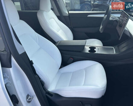 Белый Тесла Model Y, объемом двигателя 0 л и пробегом 5 тыс. км за 33500 $, фото 18 на Automoto.ua
