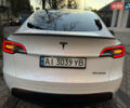 Белый Тесла Model Y, объемом двигателя 0 л и пробегом 17 тыс. км за 37500 $, фото 5 на Automoto.ua