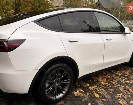 Белый Тесла Model Y, объемом двигателя 0 л и пробегом 20 тыс. км за 31500 $, фото 2 на Automoto.ua